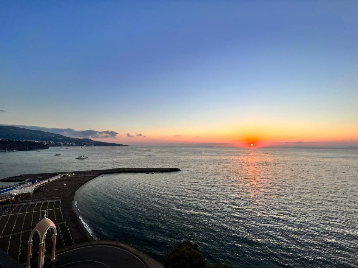 Sorrento Sunset Home メタ エクステリア 写真